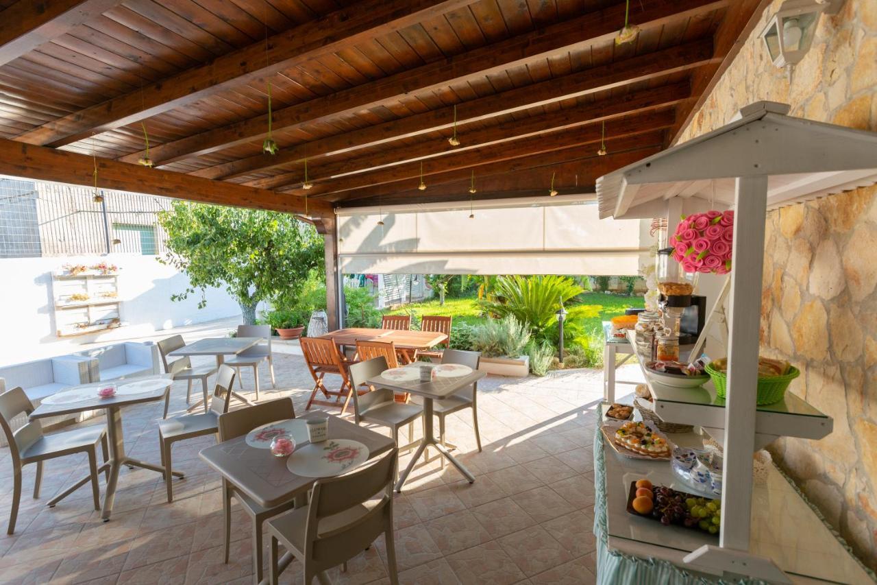 B&B L'Isola Che Non C'E Torre San Giovanni Buitenkant foto